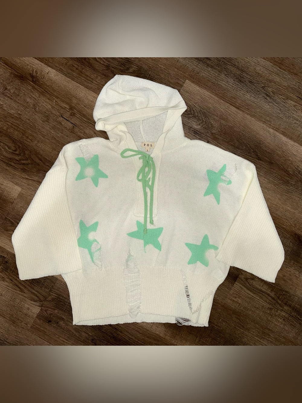 NWT POL Clothing distressed Mint stars 3/4 Sleeve pullover sweater. Size Large.